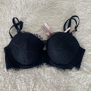 Victoria’s Secret Lightly-Lined Demi Bra 34C